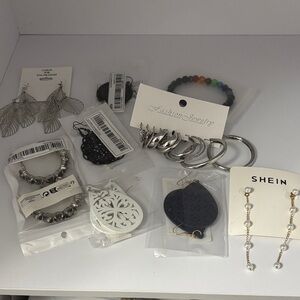 Assorted Fashion Jewelry Set